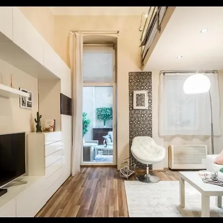 Center Studio With Sauna And Patio Apartment Budapest